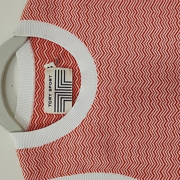 Tory Burch Sport Sleeveless Knit Top Orange White Chevron Size XS - Picture 8 of 17